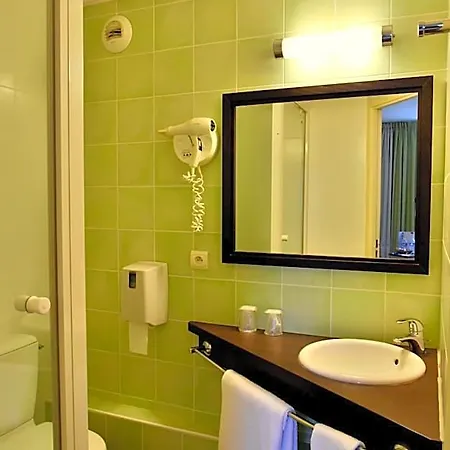 Hotel Design Chambery - 2*